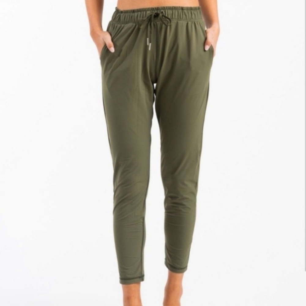 Zyia everywhere pants Green medium
